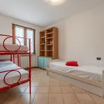 With Pool And Terrace * Polpenazze del Garda
