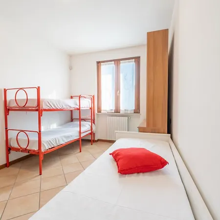 With Pool And Terrace Appartement